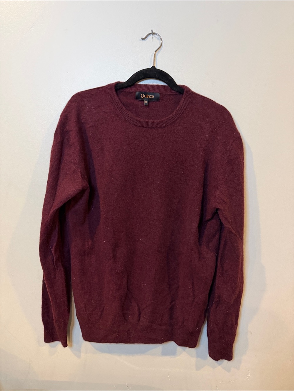 Quince Men’s Crewneck Sweater - Wine